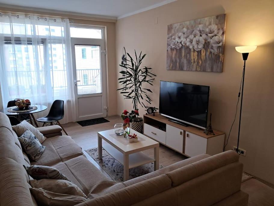 Holiday Home Apartment Budva Extérieur photo